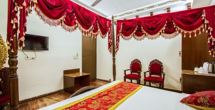 Hotel Nahargarh Haveli-Near Train Station Metro Džajpur Exteriér fotografie